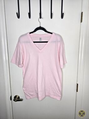 American Apparel Light Pink V-Neck Short Sleeve Tee Large